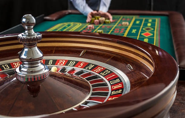 Mobile phone displaying akasia togel deposit interface with DANA OVO GoPay payment buttons
